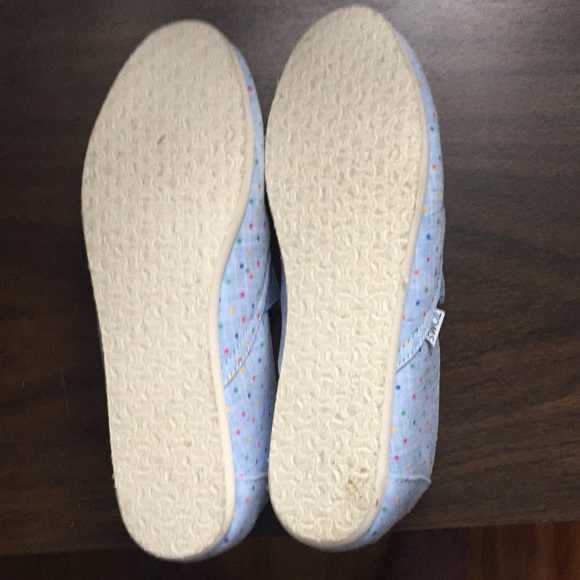 Toms shoes blue with multicolour dots. Size 8.5 - Picture 2 of 2